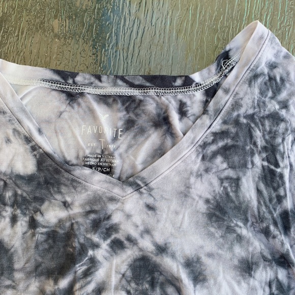 white and gray tie dye tee - Picture 4 of 8